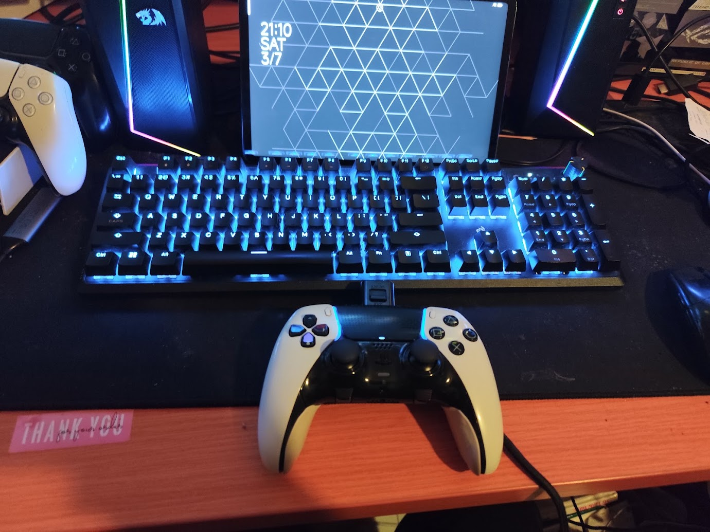 Controller, keyboard and gaming accessories arranged for tournament play